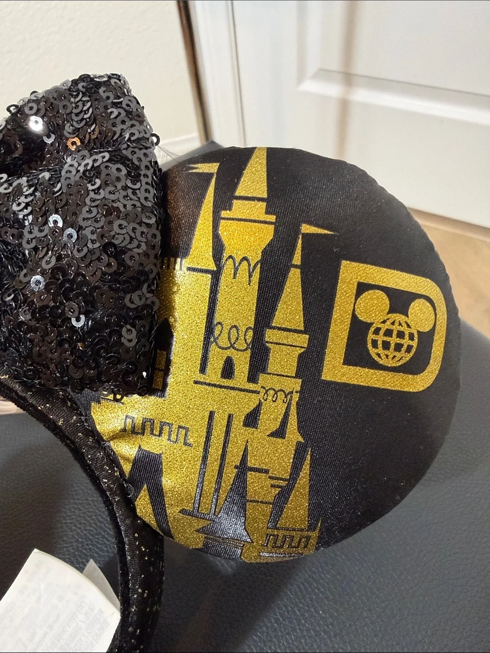 Disney Black & Gold Disneyworld Sequin Mouse Ear Headband NWT